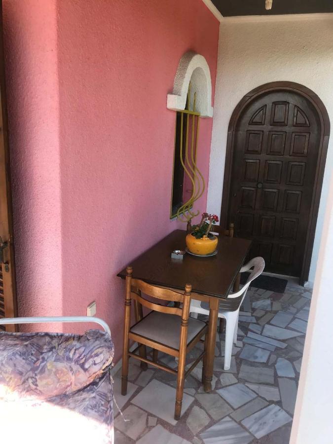 Great First Floor Appartment With View Nea Kallikrateia Exterior foto